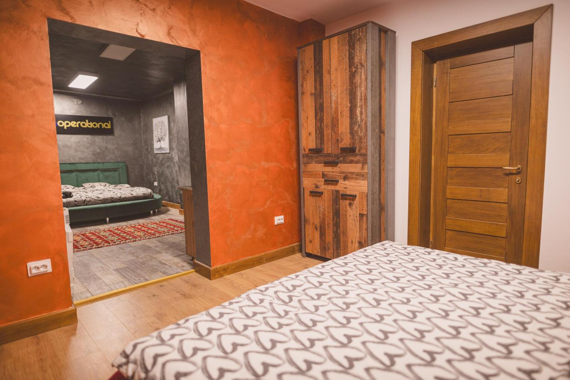 Madison Lake Villa Balotesti Kültér fotó