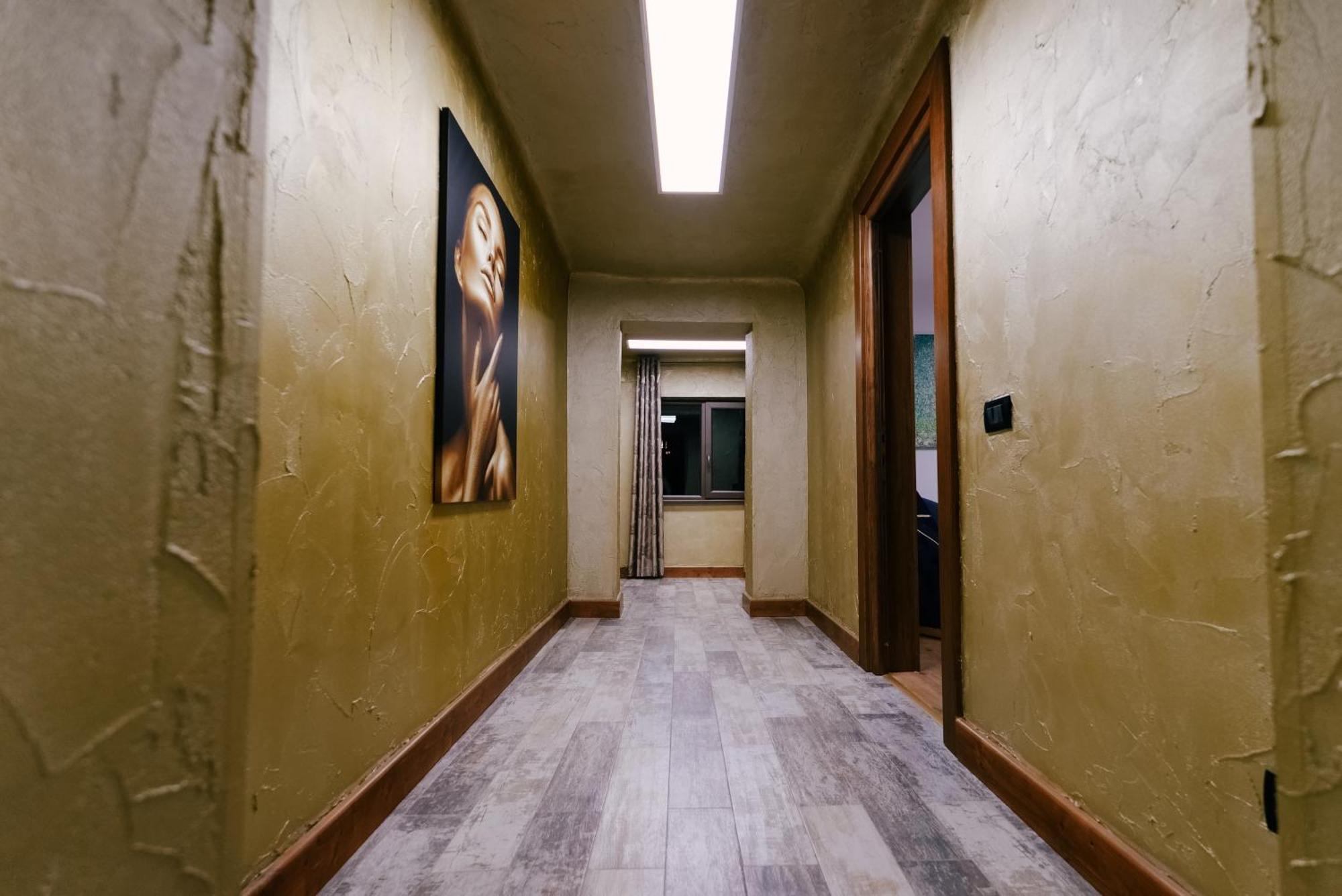 Madison Lake Villa Balotesti Kültér fotó