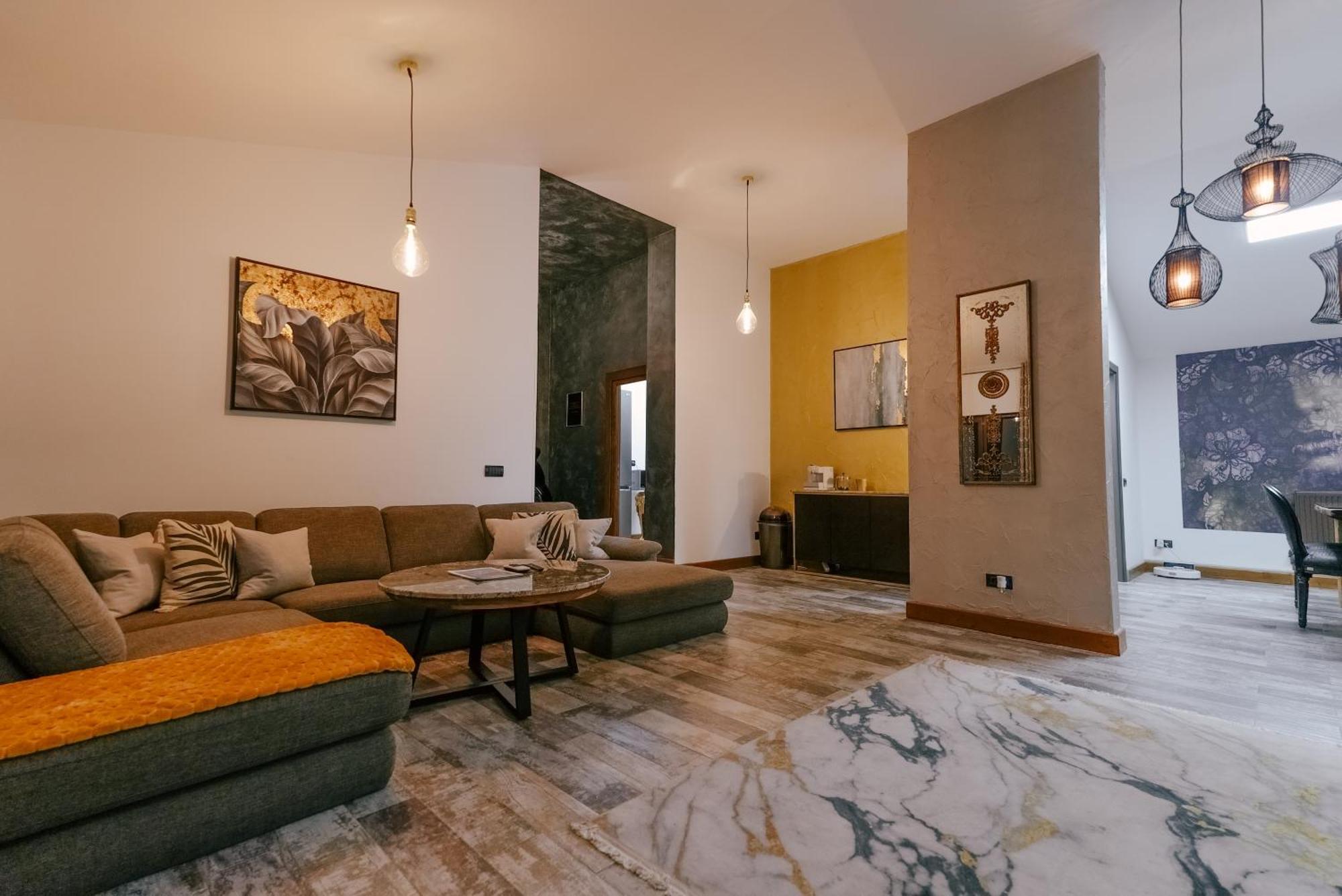 Madison Lake Villa Balotesti Kültér fotó